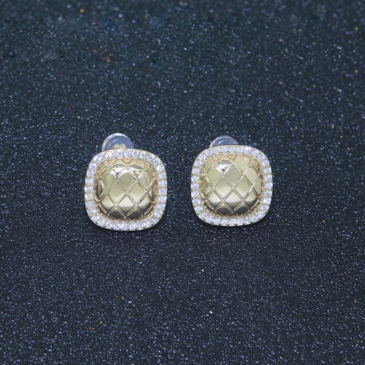 Dainty Gold Stud Earring Square Cubic Zirconia Stud T-046