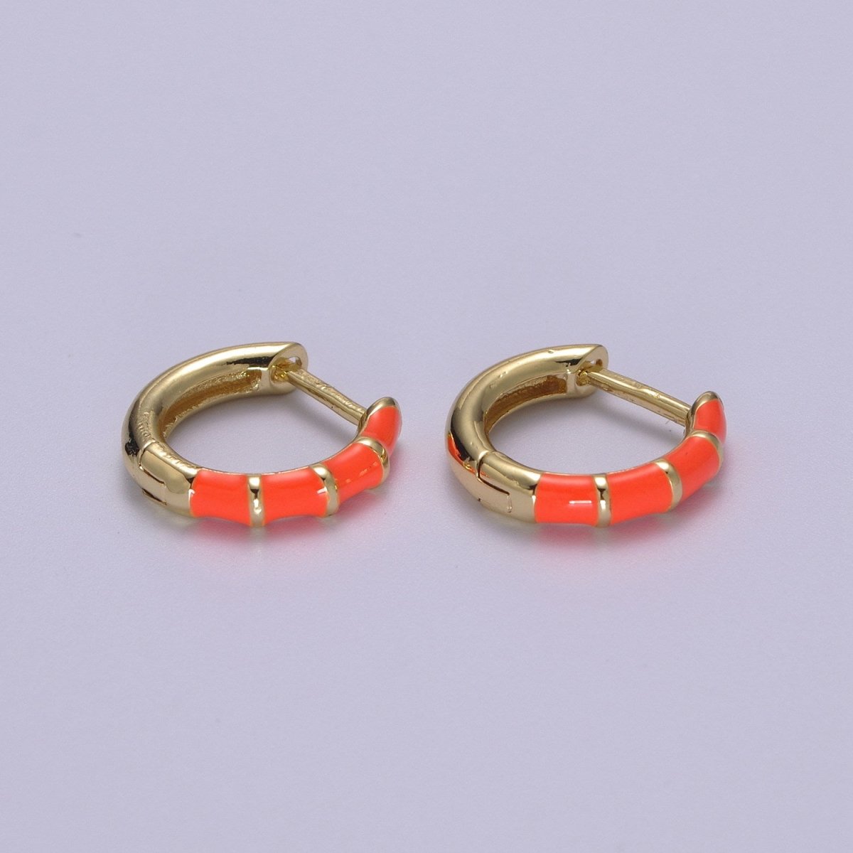 Dainty Huggie Earring Colorful Enamel Pastel Color Earring for Everyday wear 15mm earrings T-164 to T-174