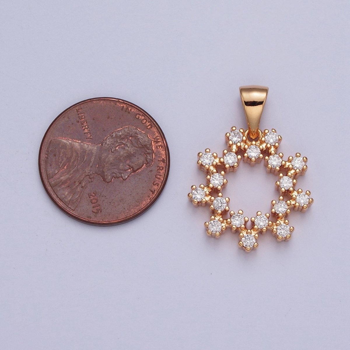 Dainty Snowflake Pendant with Cubic Zirconia X-181