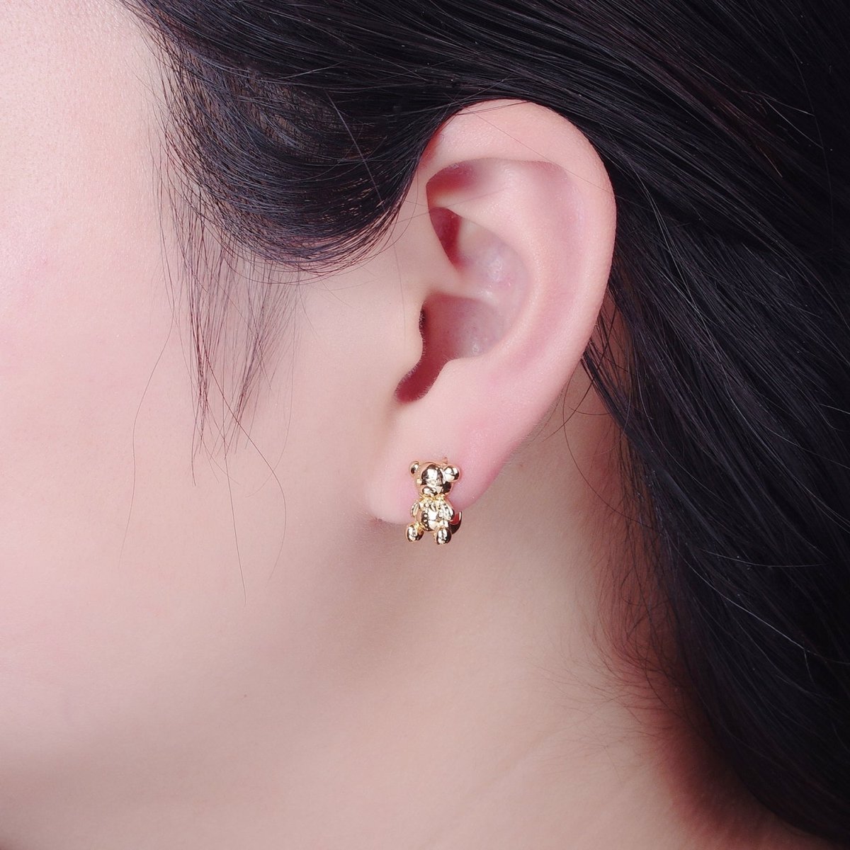 Dainty Teddy Bear Huggie Earring Gold Hoop Earring T-441