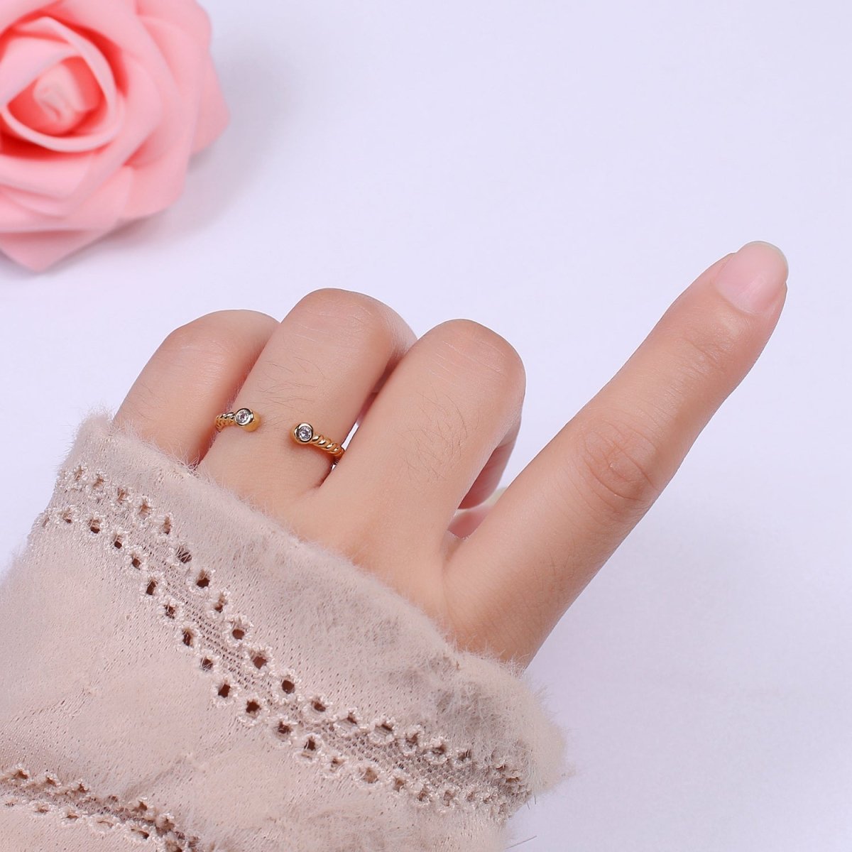 OS Dainty Twisted Ring Gold Cz open Adjustable Ring U-150