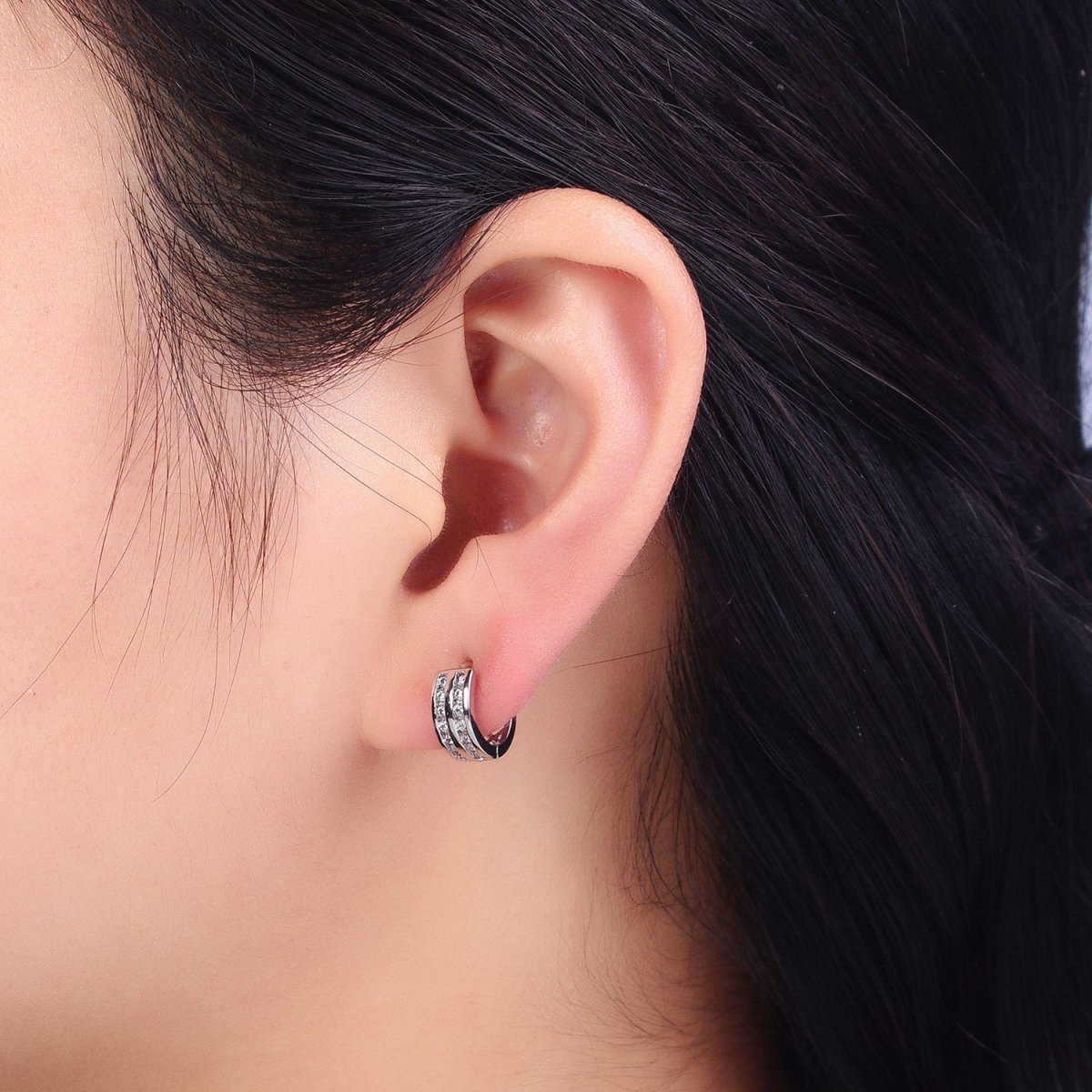 Double Round Clear CZ Bar 10mm Silver Huggie Earrings | AB130