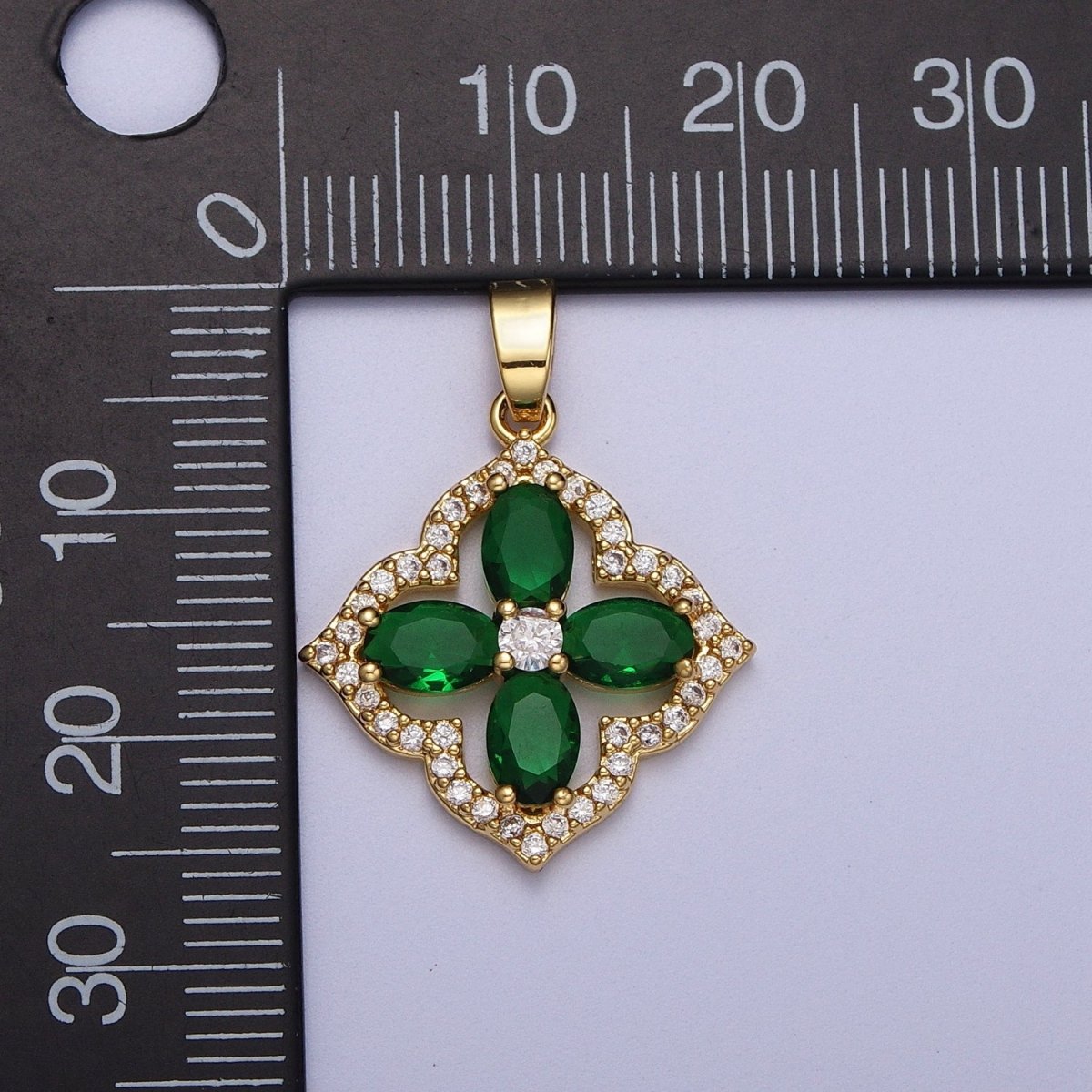 Emerald Green Curved Quatrefoil Micro Paved Cubic Zirconia St. Patrick Lucky Clover Jewelry | X-548