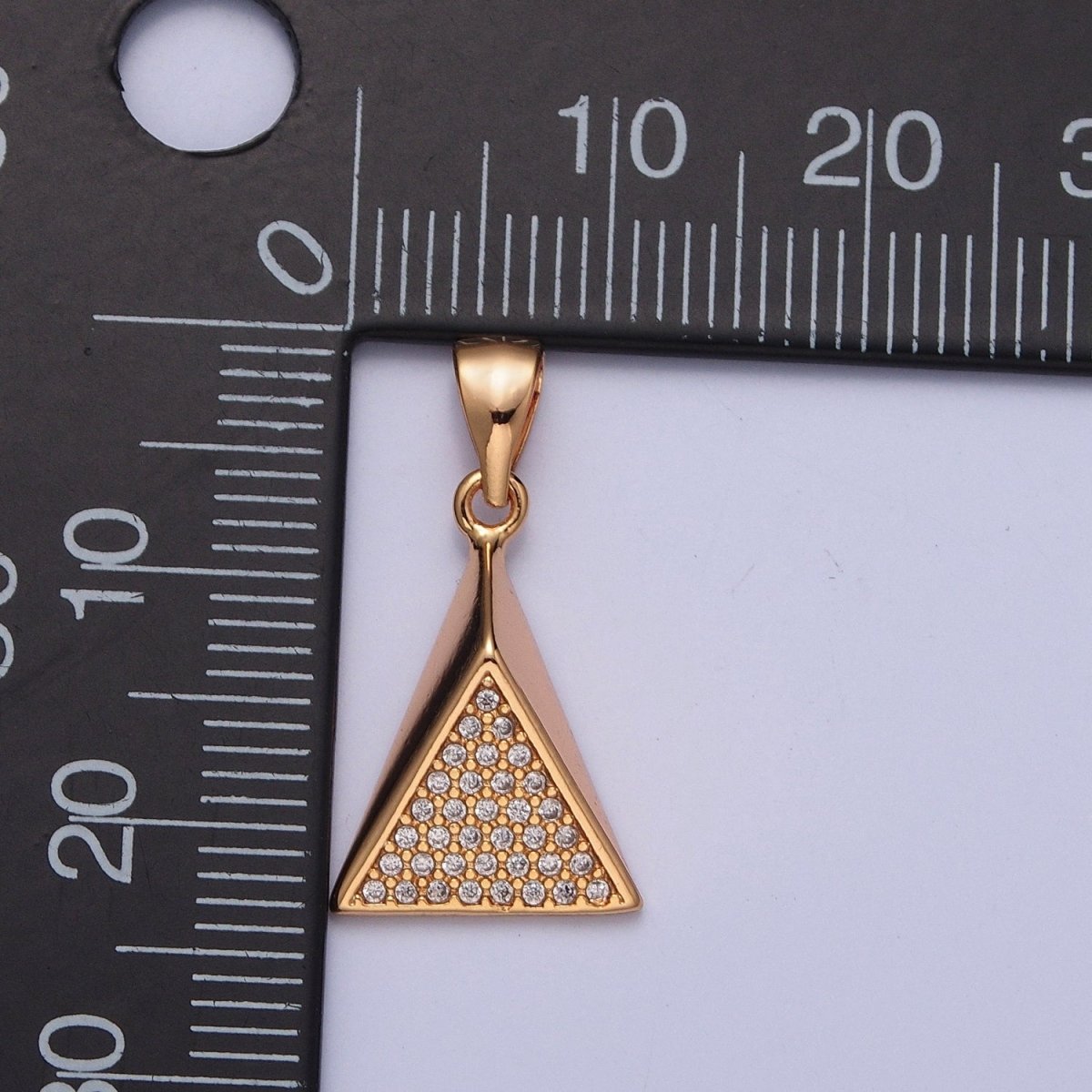 Geometric Micro Pave CZ Triangle Pendant Fort Jewelry Making X-363