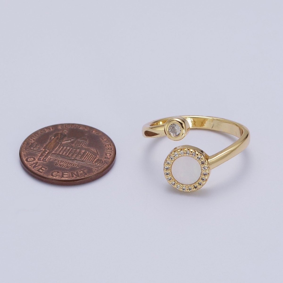 Gold Double Round Micro Paved CZ Shell Pearl, Cubic Zirconia Adjustable Open Ring | O-085