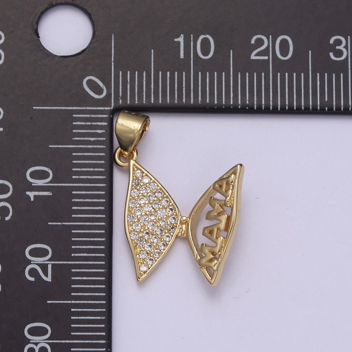 Gold Filled Butterfly charm, gold Mariposa pendant Insect Animal Minimalist Jewelry J-385