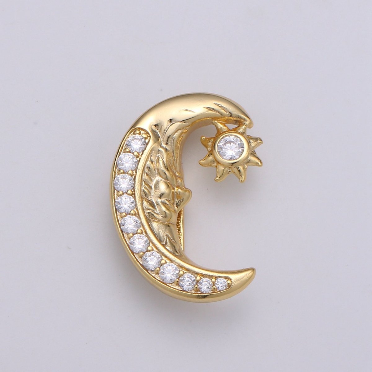 Gold Filled Crescent Moon and Star Beads D-786