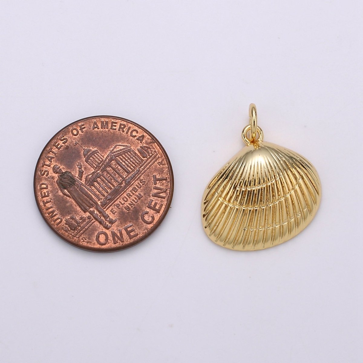 Gold Filled Shell Charm D-788