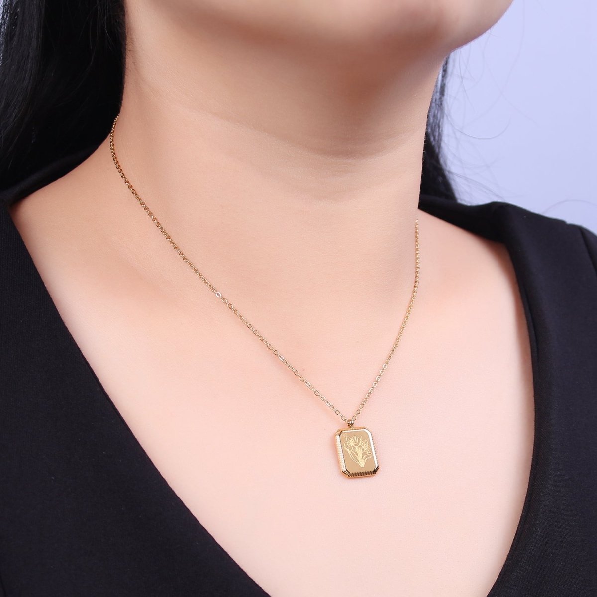 Gold Flower Tag Charm Engraved Floral Pendant Necklace with Cable Chain Necklace Wholesale Fashion Jewelry | WA-649 to WA-660 Clearance Pricing