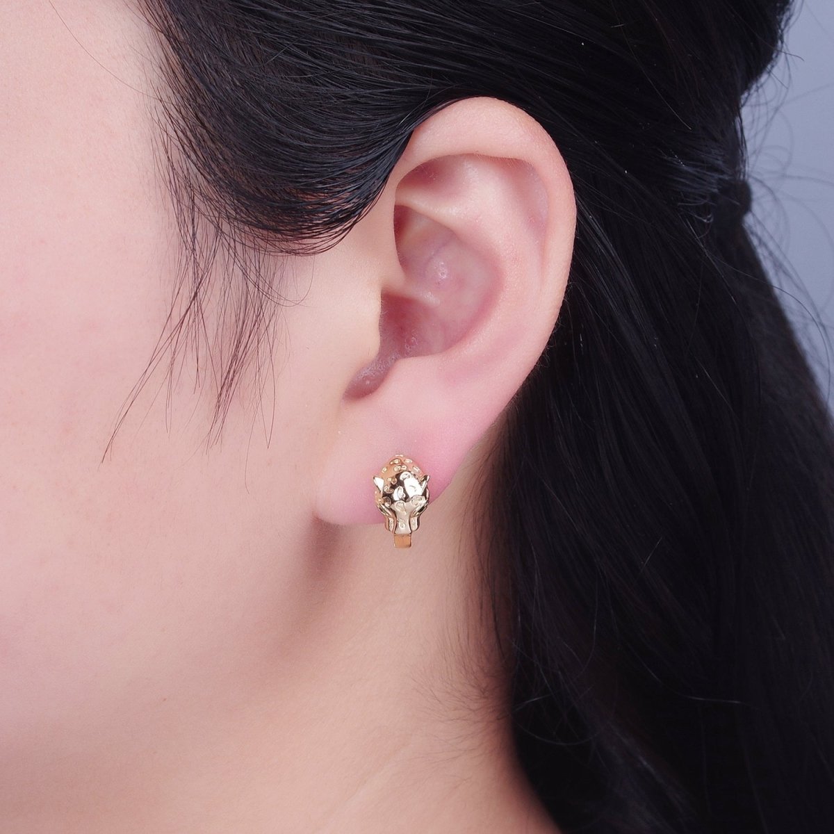Gold Leopard Hoop Earring T-495
