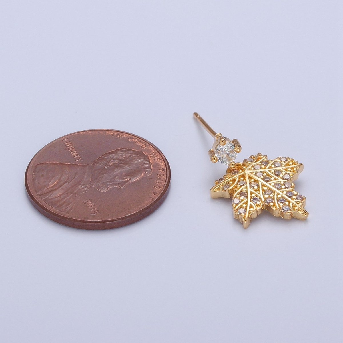 Gold Maple Leaf Stud Earring T-401
