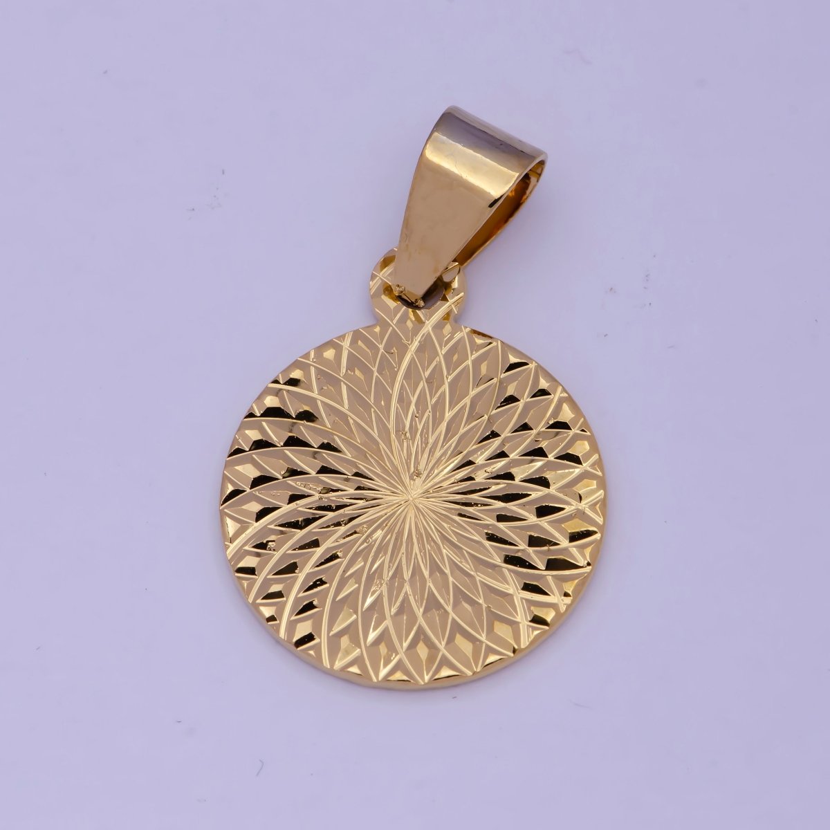 Gold Medallion Pendant Coin Dangle Charm Geometric Jewelry J-503