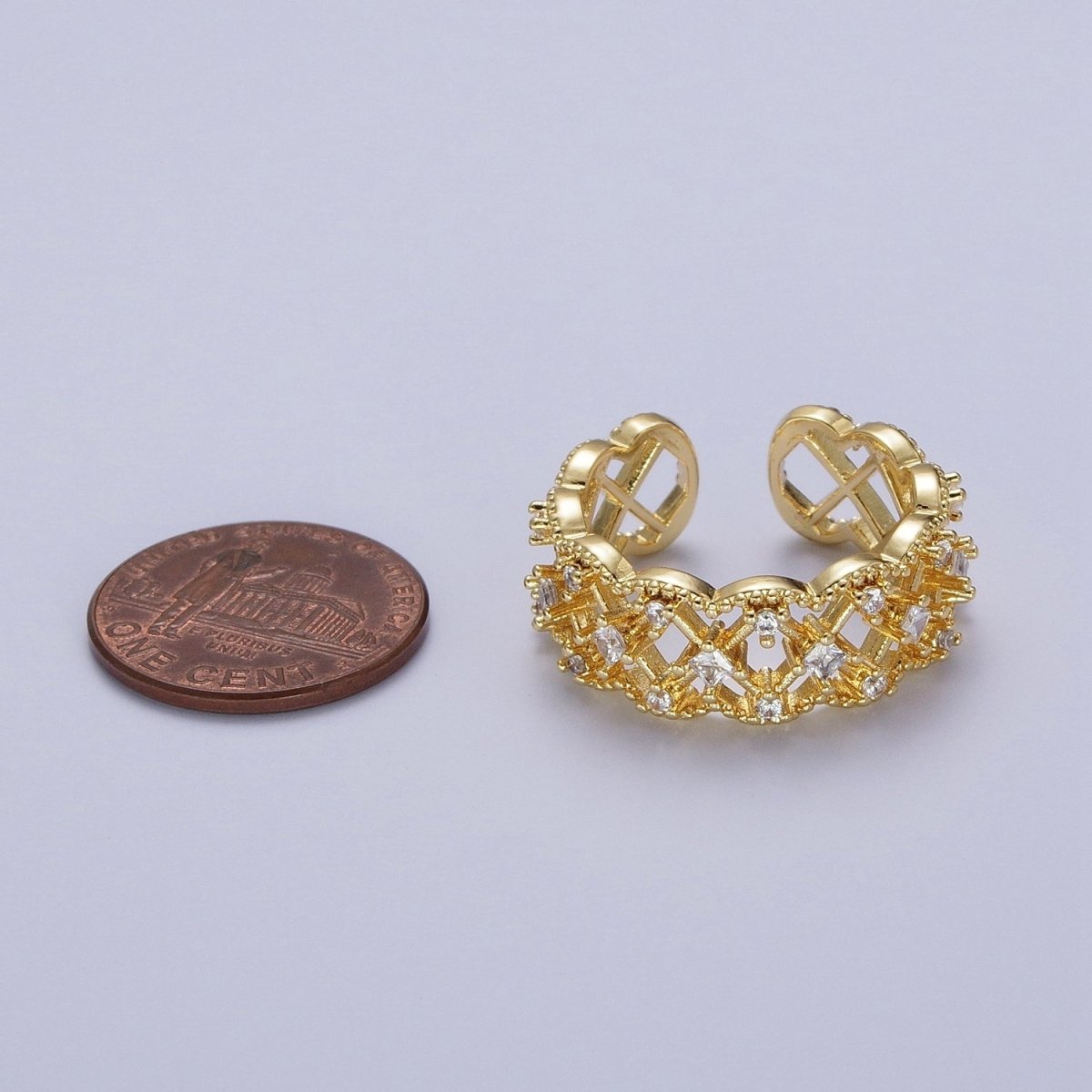 Gold Rhombus Engraved Mini Cubic Zirconia Adjustable Cloud Ring | O-1983