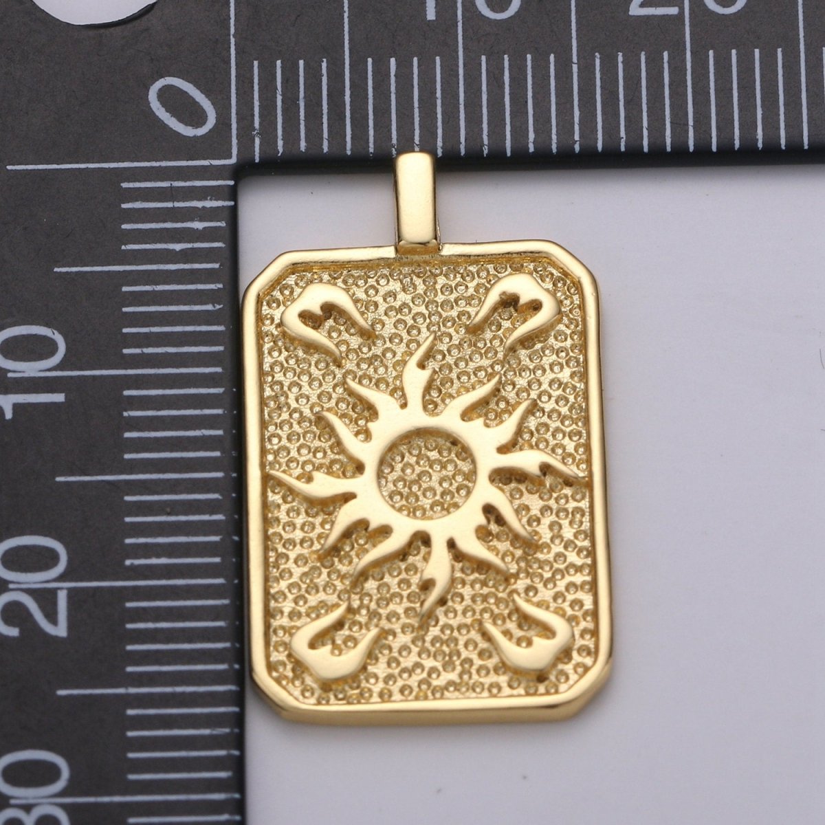 Gold Sun Charm Gold Filled Medallion, Celestial Pendant Necklace Charm for Statement Necklace Component Gold Tag Unisex Jewelry J-031