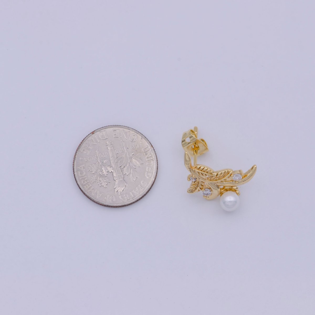 Gold Tree Branch Leaf Stud earrings • Pearl Earrings Jewelry T-357