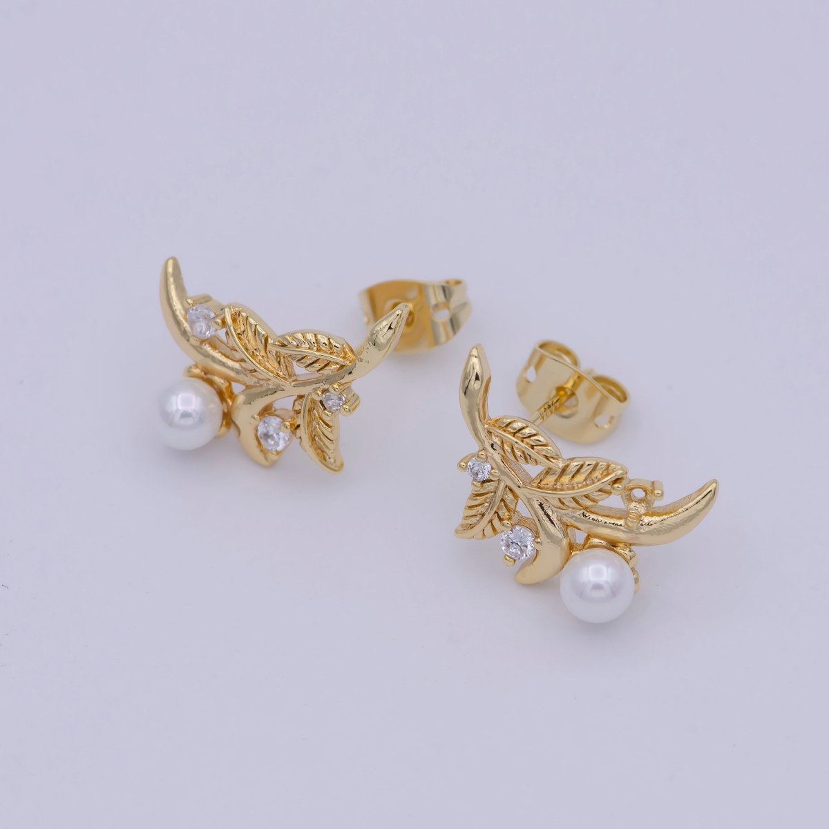 Gold Tree Branch Leaf Stud earrings • Pearl Earrings Jewelry T-357