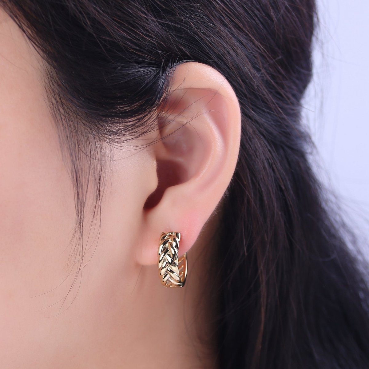 Gold Weave Hoop Earrings •Basic Statement Earrings • Thick hoops • Bold Minimal Earrings • Gold hoop Earrings Wholesale Jewelry T-286