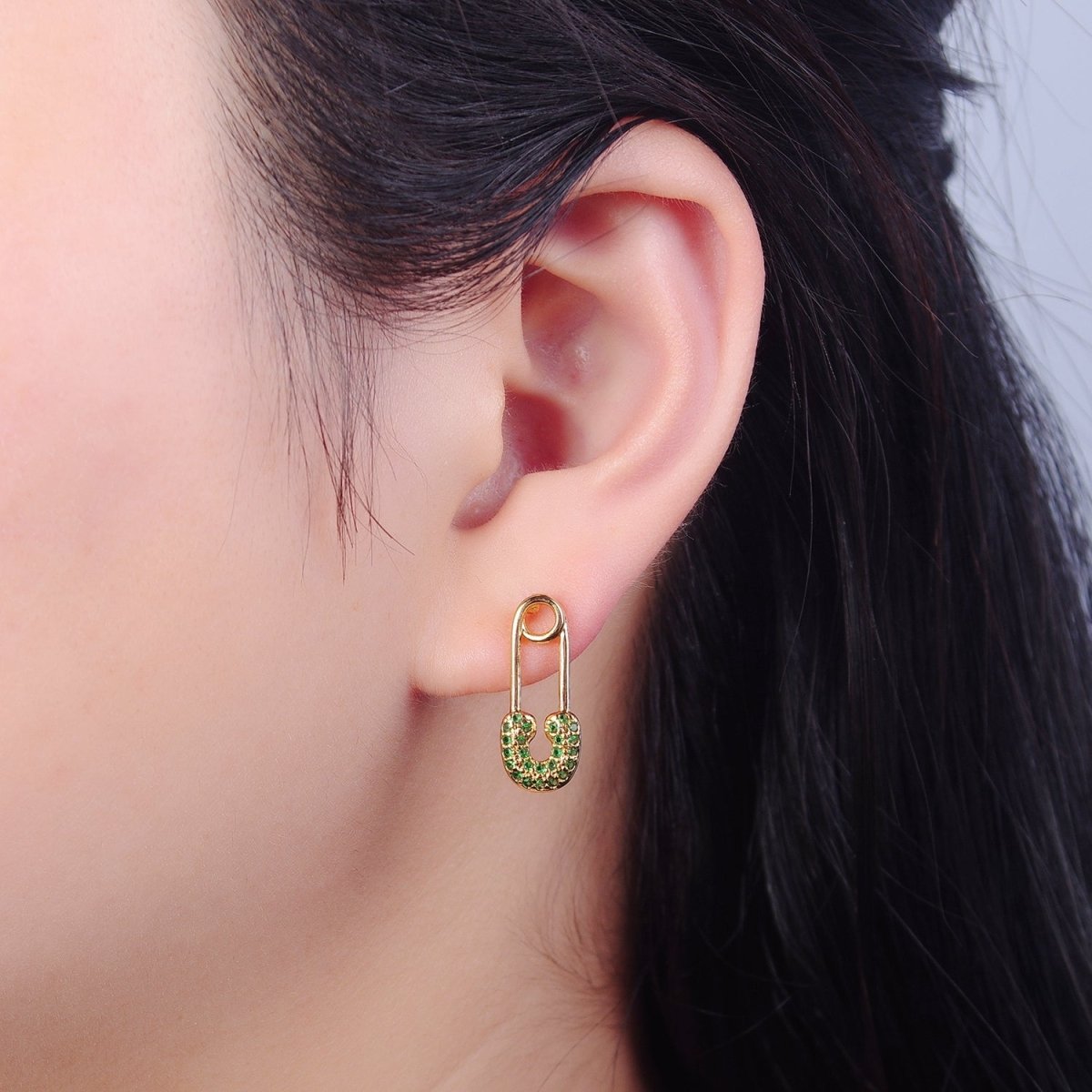 Green Pave Paper Clip Stud Earring T-418