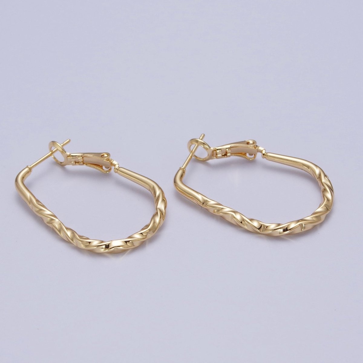 Hammered Hoop Earrings - Minimalist Hoop Earrings - Modern Hoop Earrings - Gold Oval Hoop Earrings Q-342