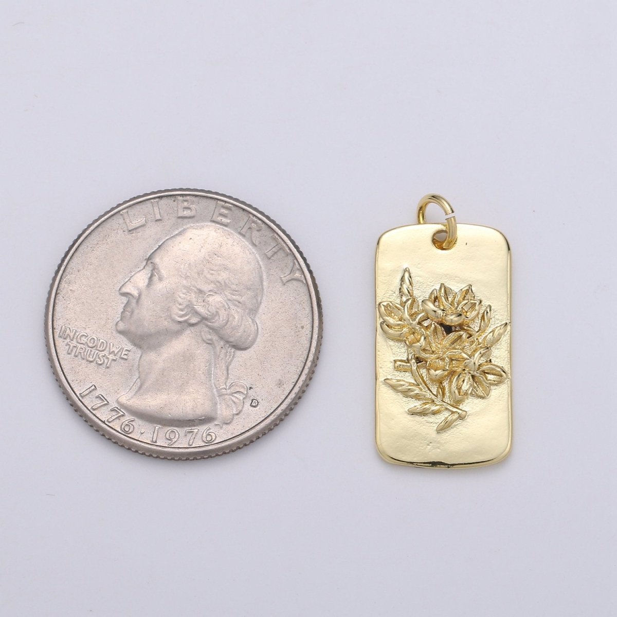 Hibiscus  Charms, Gold Hibiscus Pendant, Dainty Hibiscus Charm, Small Wild Flower Charm for Necklace Floral Flower Tag Jewelry D-766