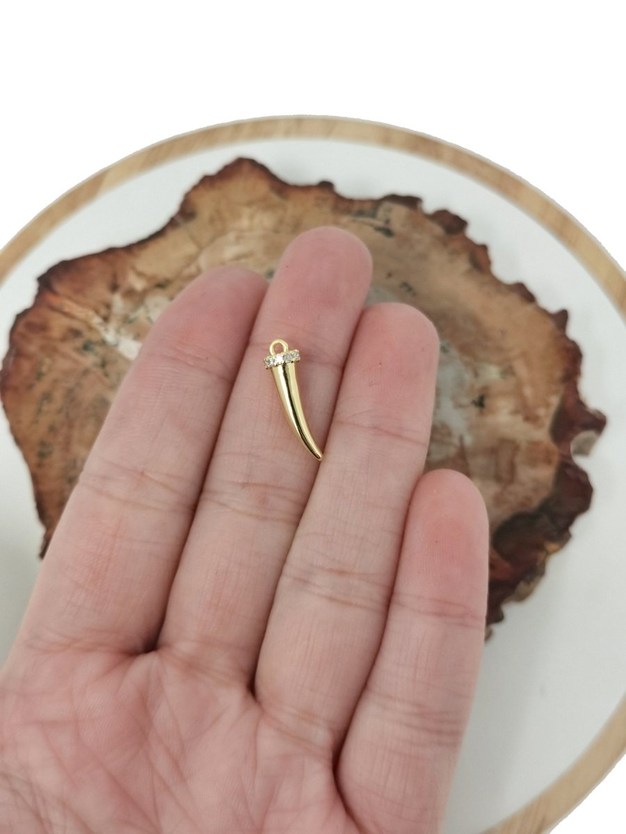 Horn Charm, Gold Tusk Pendant Dainty 14K Gold Filled Charm for Bracelet Necklace Earrings Component C-765