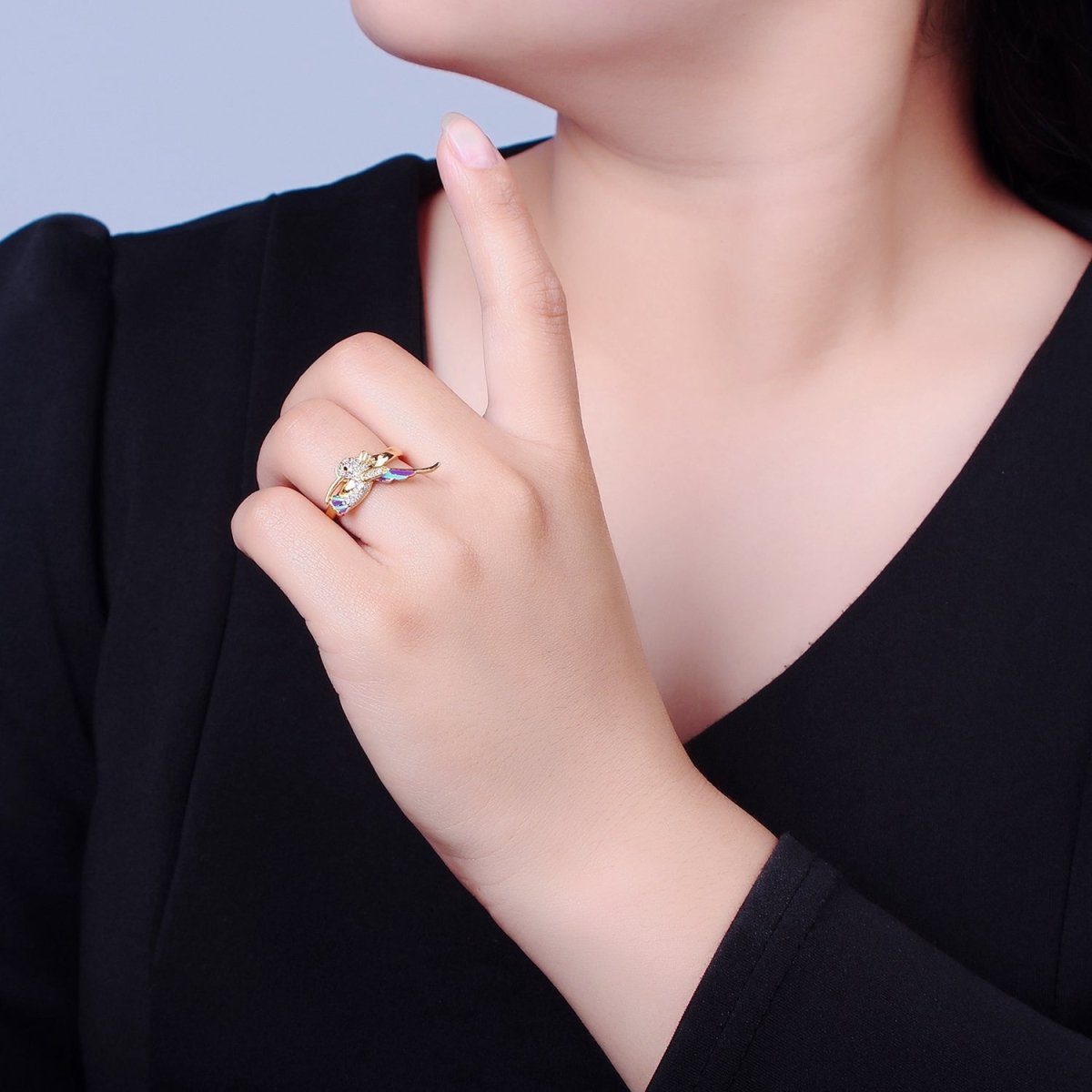 Hummingbird Ring. Adjustable Gold Ring Animal bird Jewelry O-2224
