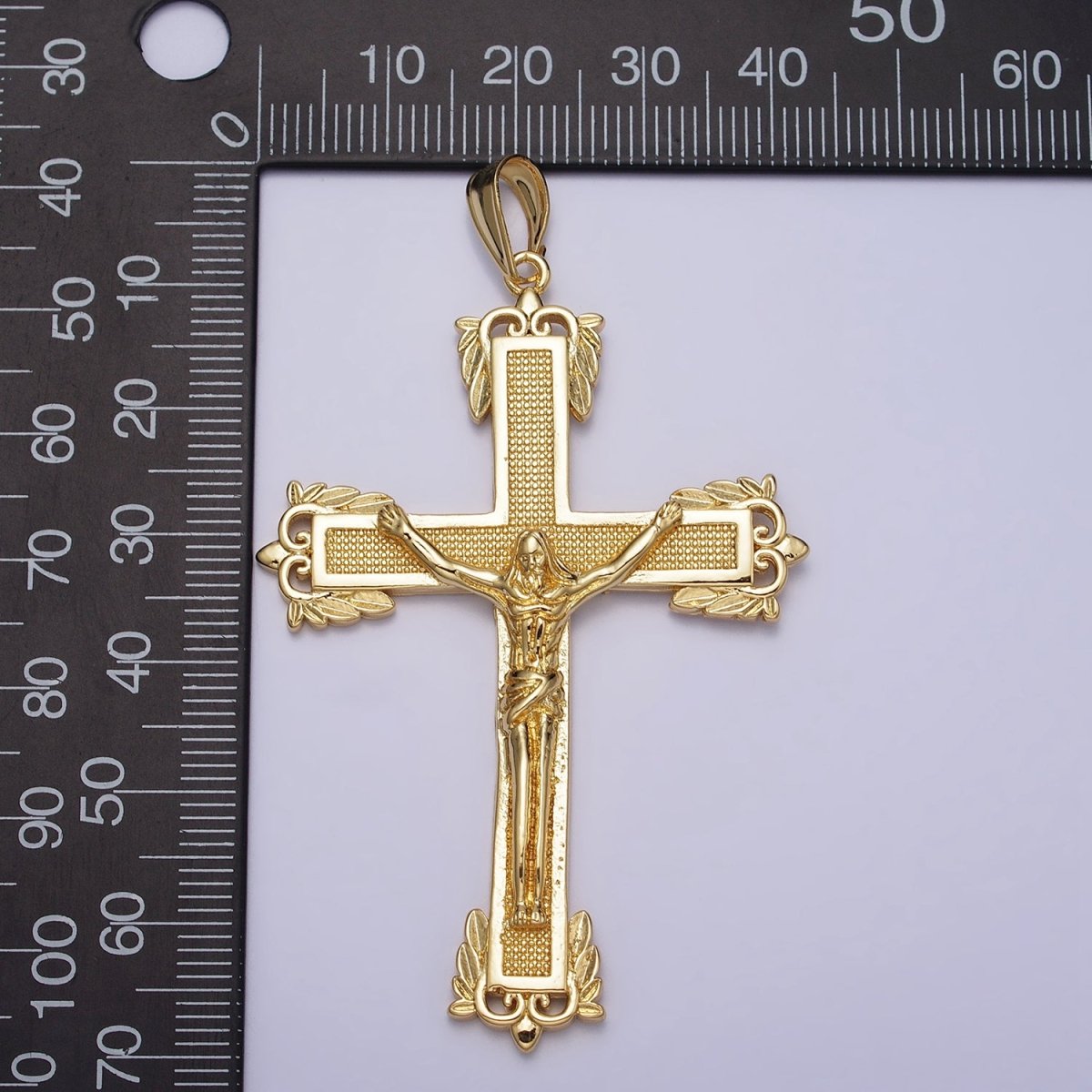 Jesus Crucifix Cross Dotted Gold Religious Catholic Pendant | AA081