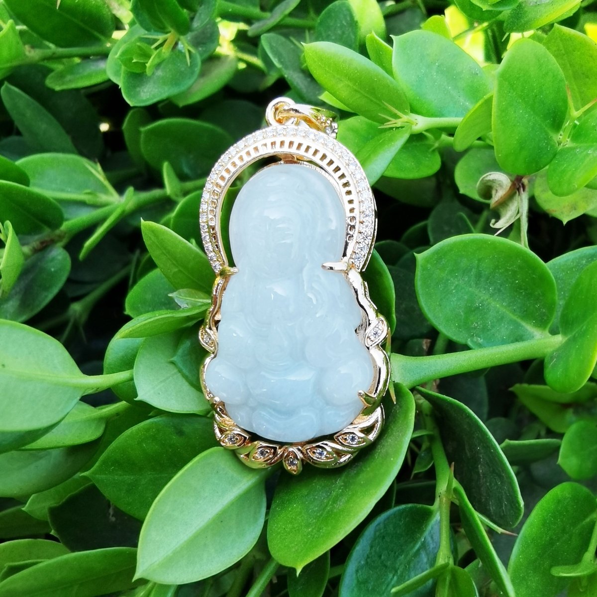 Light Green Natural Stone Buddha Jade Gold Filled Pendant AH-262