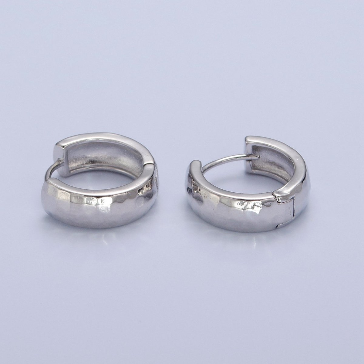 Medium Silver Huggie Earring Hammered Hoop Earring AD-519