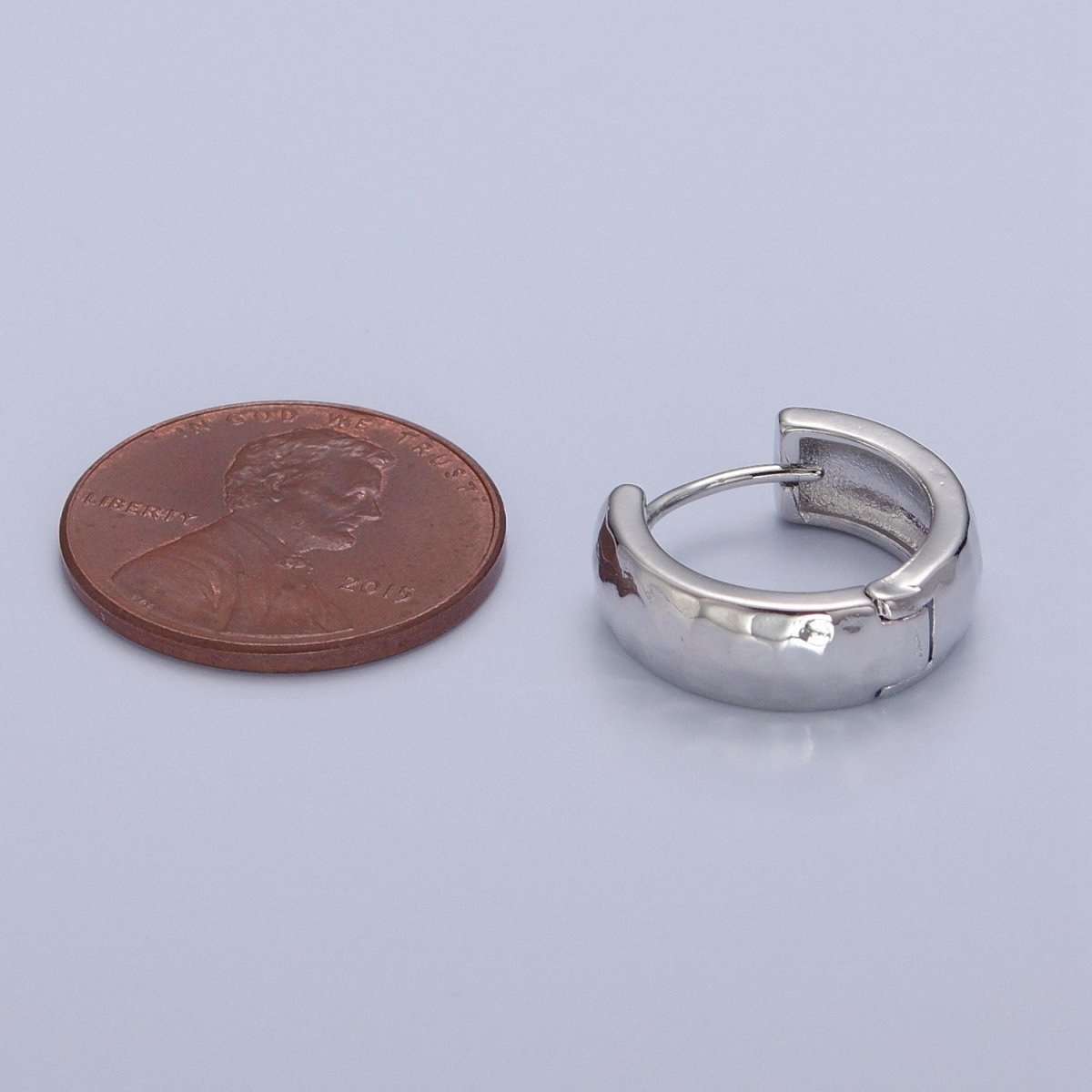 Medium Silver Huggie Earring Hammered Hoop Earring AD-519