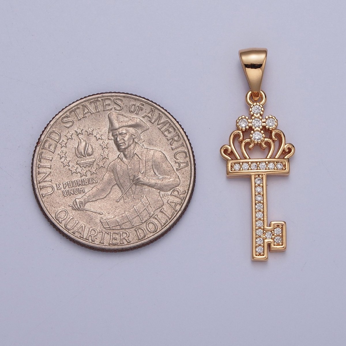 Micro Pave Clear Cubic Zirconia Barden Bella Key Pendant For Necklace Making X-372