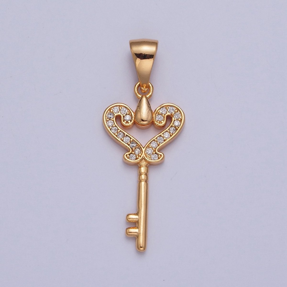 Micro Pave CZ Heart Themed Lock Key Pendant For Necklace Making X-378