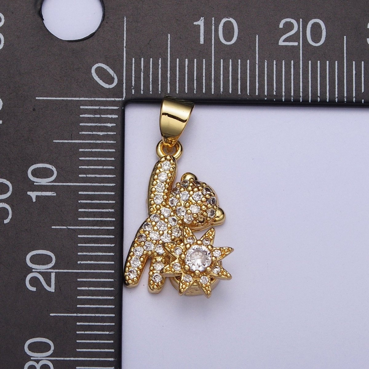 Micro Paved CZ Teddy Bear with Celestial Star Cubic Zirconia Pendant For Jewelry Necklace Making | X-478