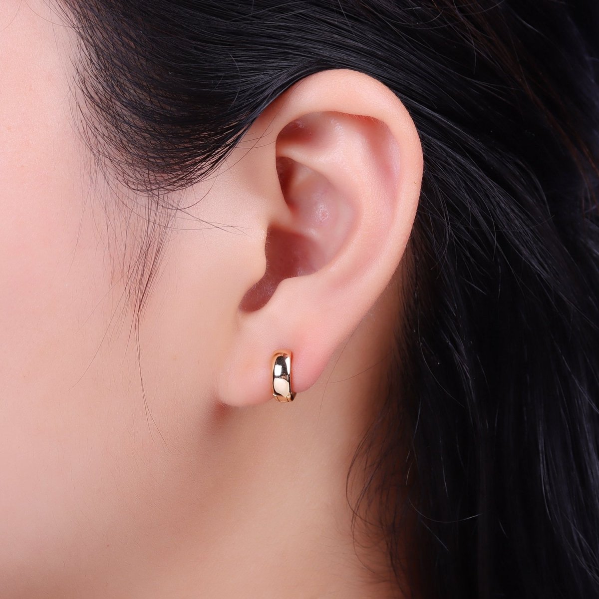 Mini 10mm Classic Cartilage Huggie Earrings in Gold & Silver | AB073 AB074