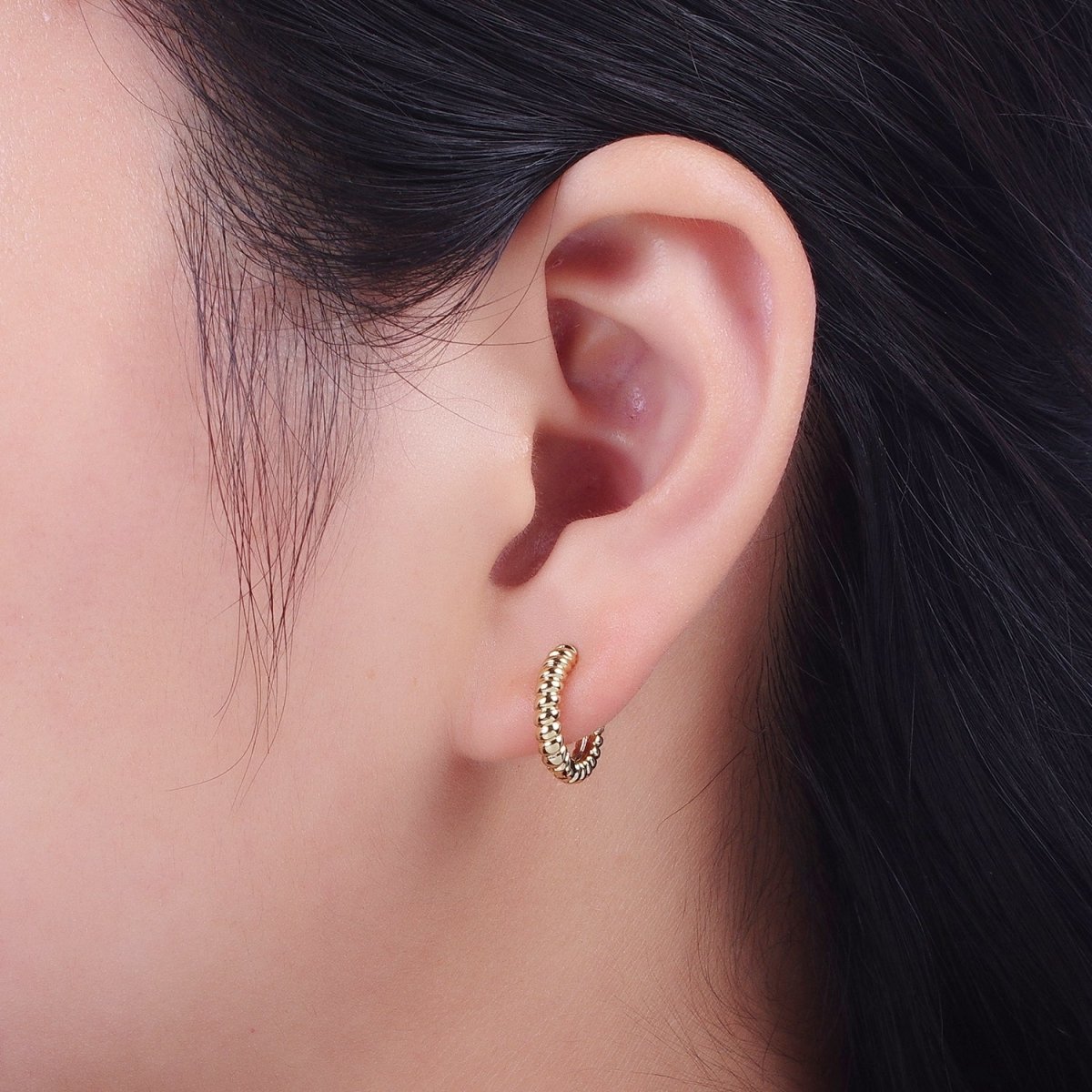 Mini 14mm Croissant Twisted Gold Cartilage Huggie Earrings | AD-189