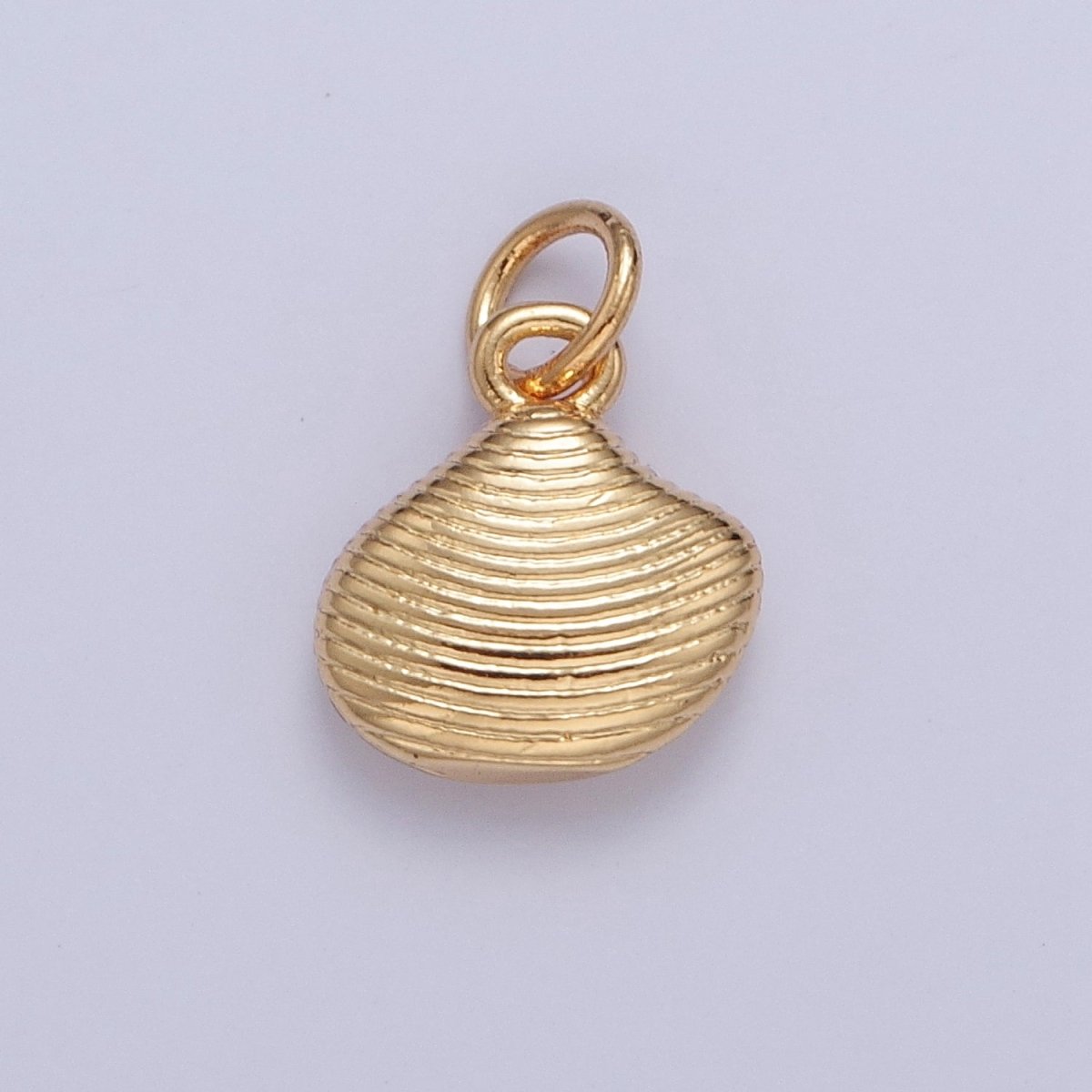 Mini Clam Shell Gold Charm For DIY Jewelry Making Summer Trend Jewelry | X-134