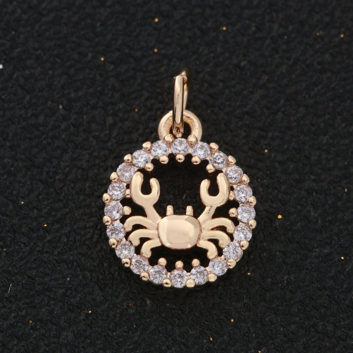Mini Crab Charm Dainty Wild Crab Beach Animal Under the water inspired for Necklace Earring Bracelet Supply M-749