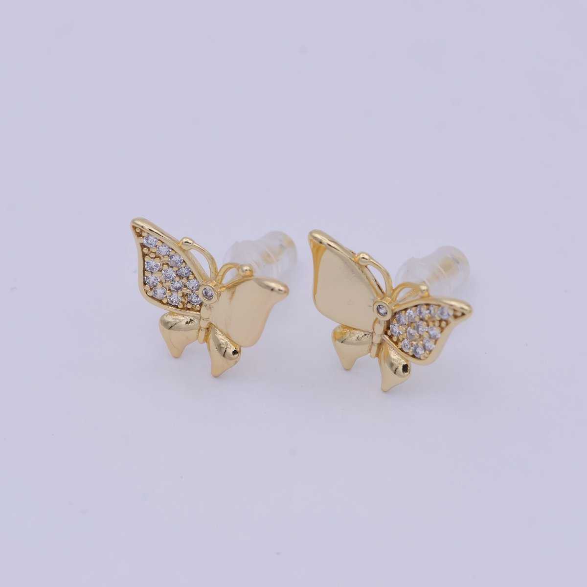 Mini Gold Butterfly Stud Earring T-356