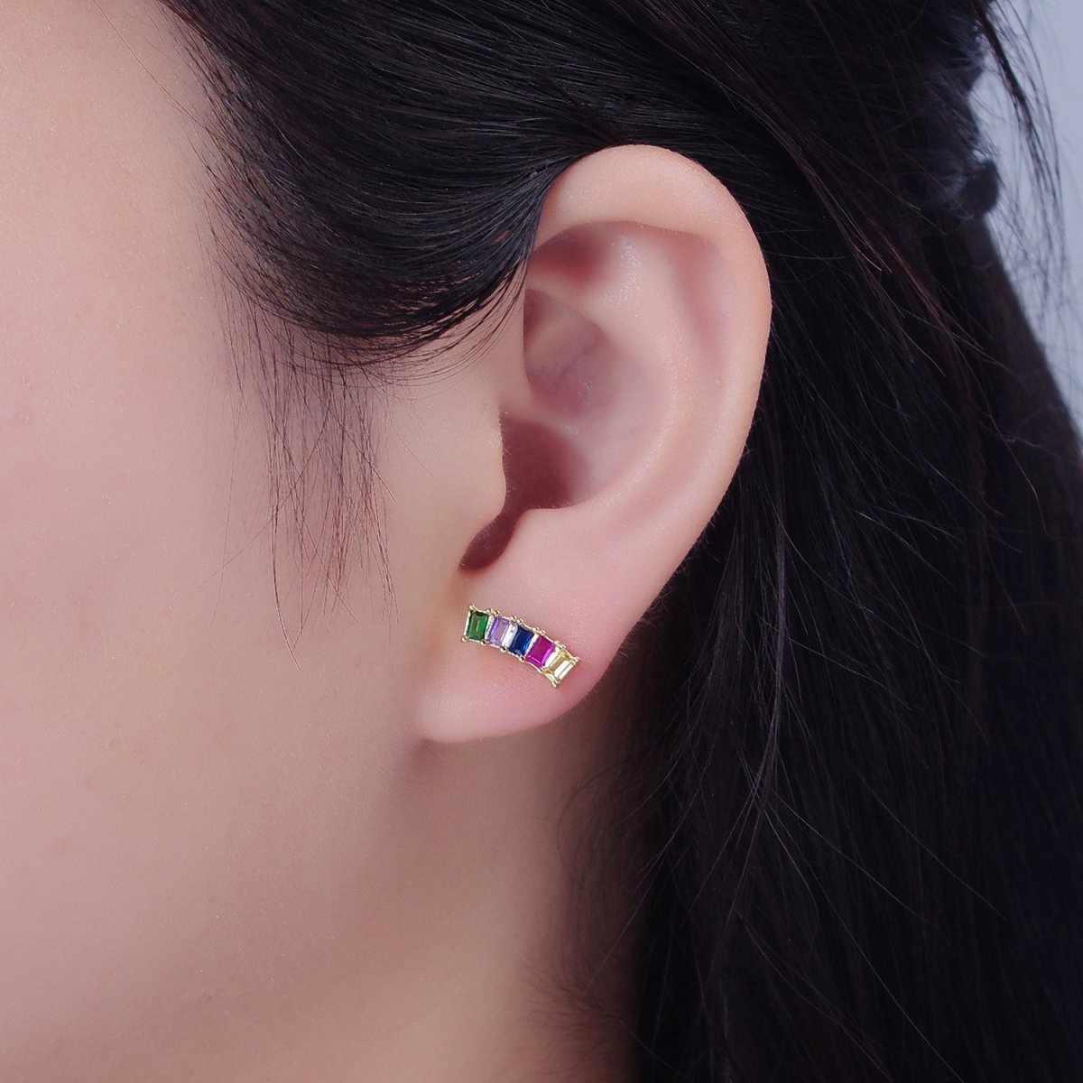 Mini Rainbow Baguette Cz Stud Earring T-390