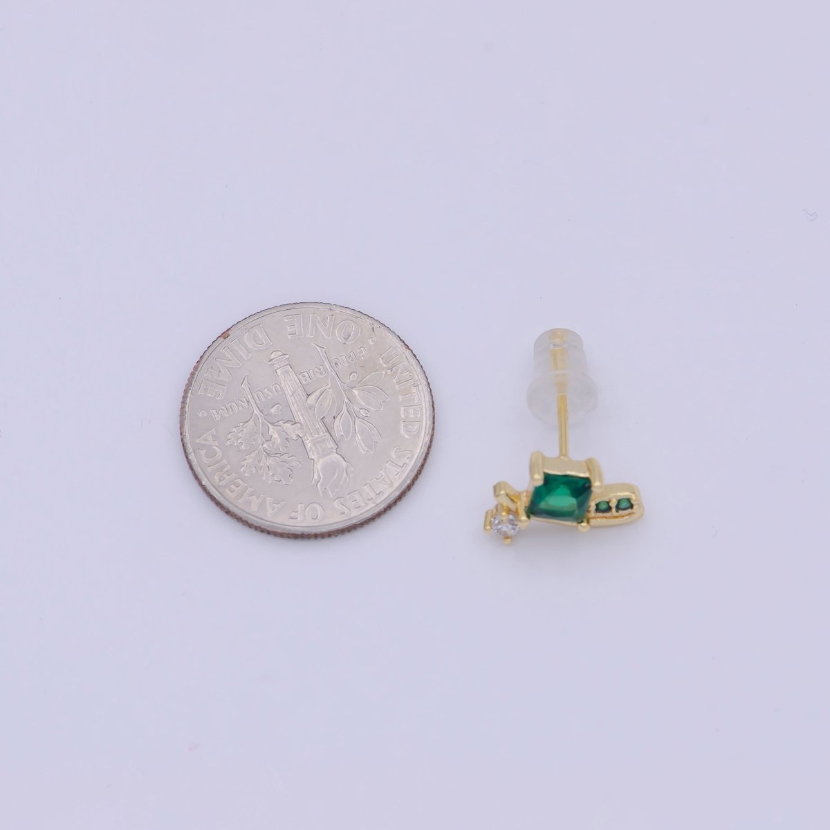 Mini Snail Stud Earring with Green CZ Stone Q-163