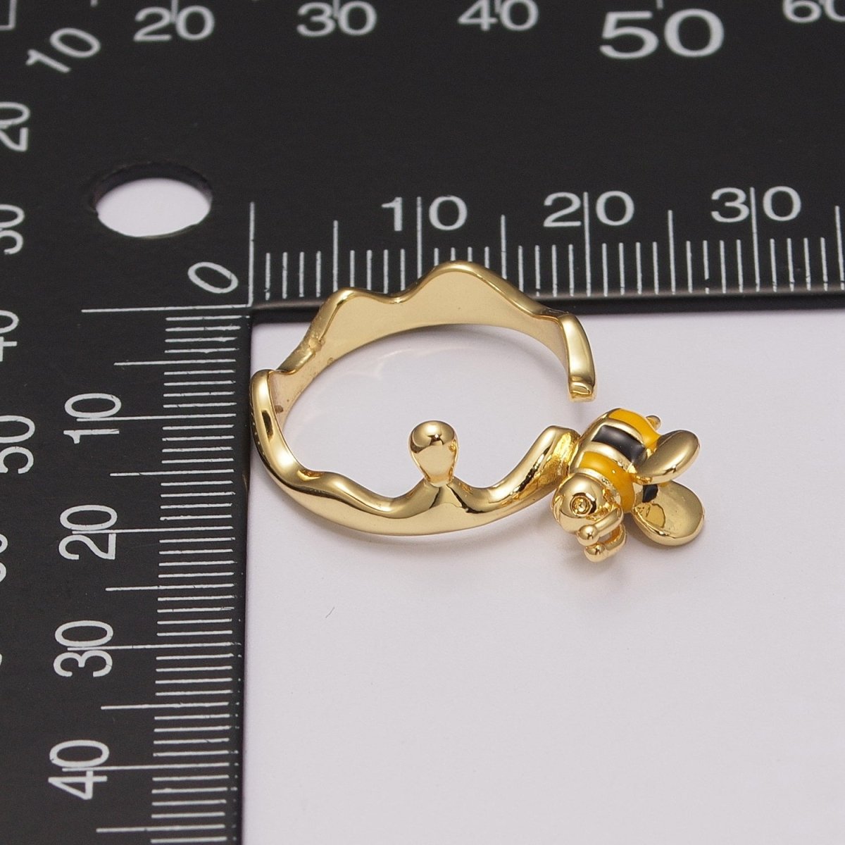 Minimalist Bee Ring, Gold Filled Ring for Women, Dainty Open Adjustable Ring, Simple Bumble Bee Jewelry Gift, Unique Statement Ring U-018