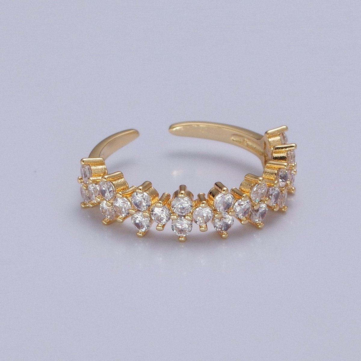 Minimalist Clover Round Clear Cubic Zirconia Stacking Gold Ring | U-188