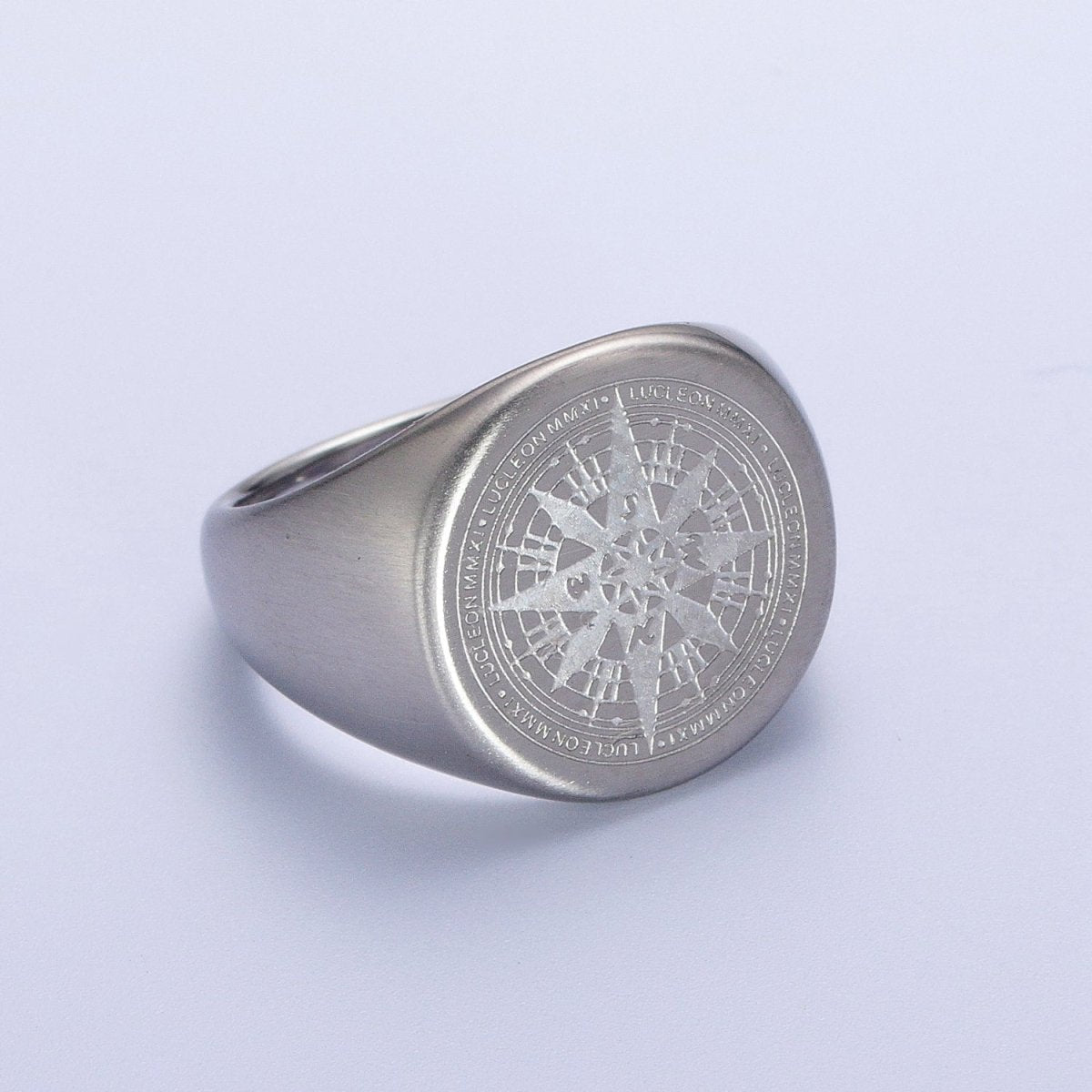 Minimalist Compass Round Signet Ring in Gold & Silver | O-2013~ O-2016
