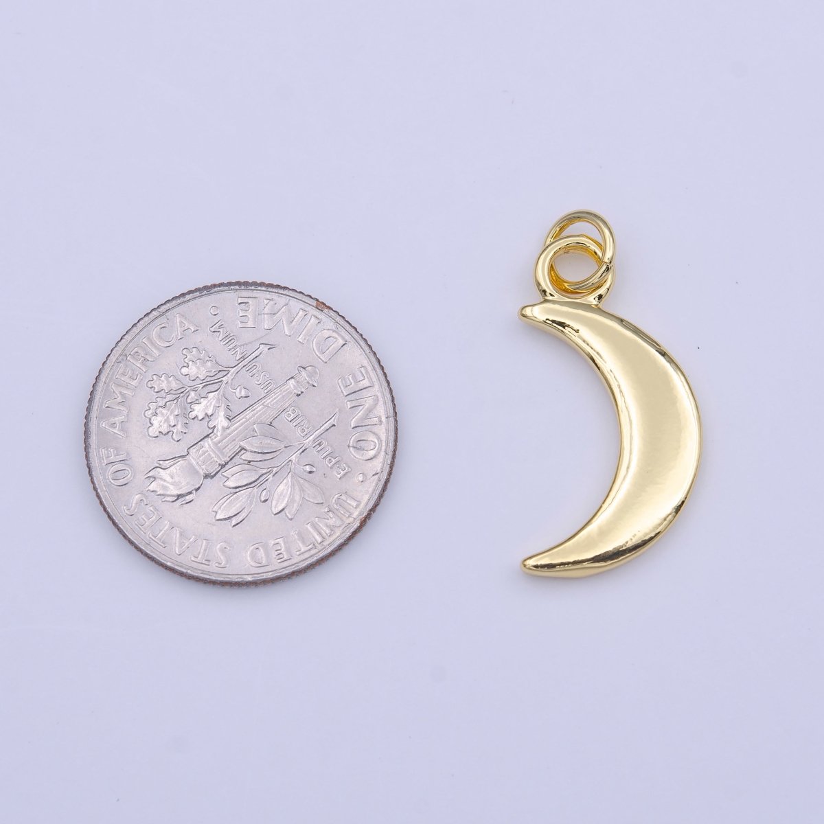 Minimalist Gold Crescent Moon Celestial 23mm Charm | C-448