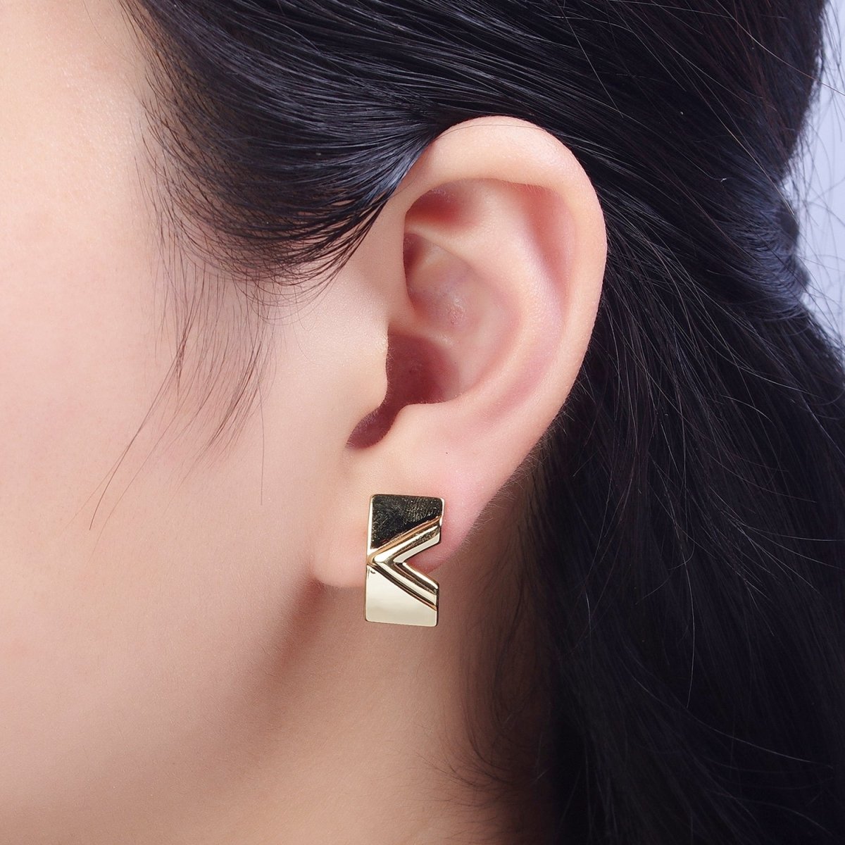 Minimalist Gold Filled V Arrow Wide Latch Lever Back Earrings T-137