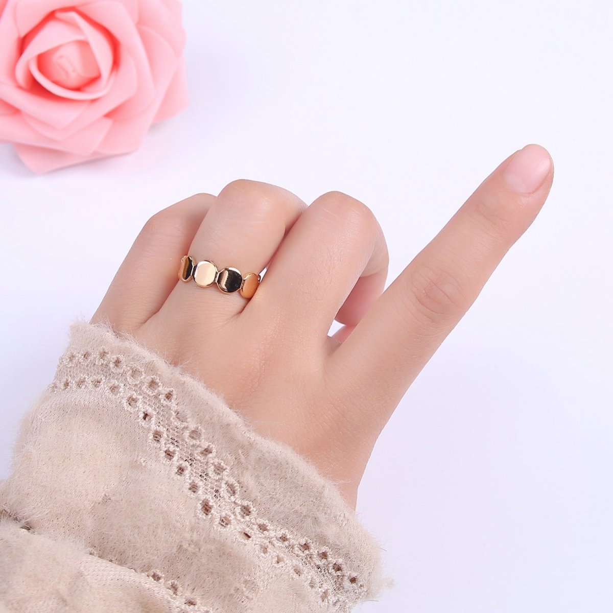 Minimalist Gold Geometric Abstract Stacking Ring, Adjustable Oval Round Circle Shaped Ring, Minimalist 16K Gold Filled Shiny Statement Adjustable Ring U-433