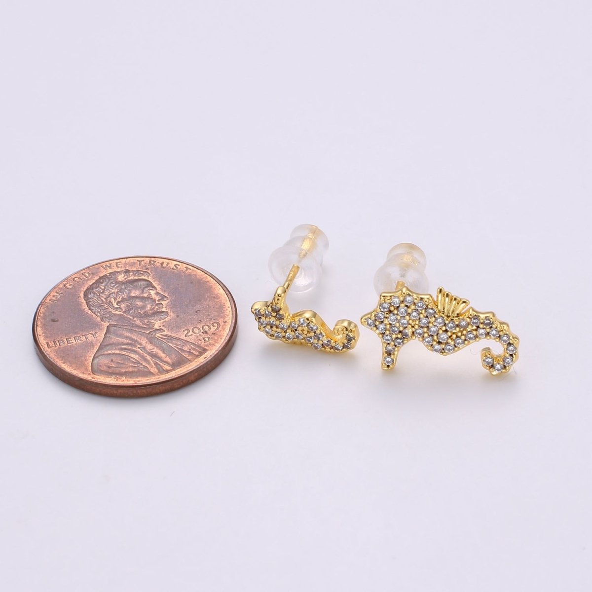 Mismatched Stud Earring Dainty Sea Horse Stud Earring, Gold Sea Horse Earring, Micro Pave Earrings Animal Studs Minimalist Stud Earrings Q-371
