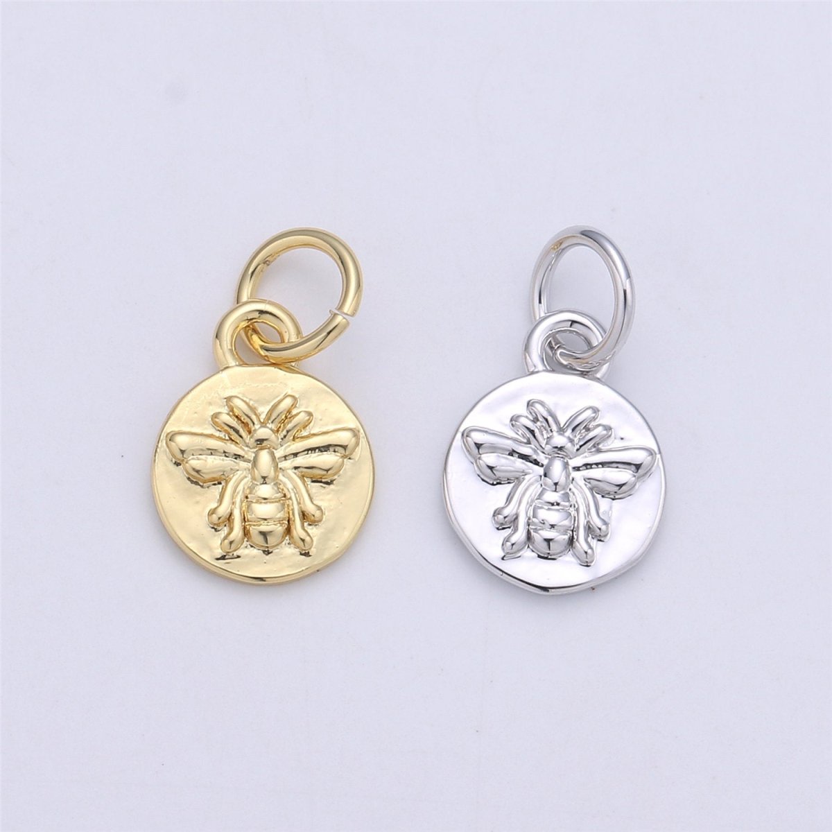 Dainty 18K Gold Filled Bee Charm Bumblebee, Honeybee, Queen Bee, Coin Disc Charm, Tiny Charm, Gold Charm Bracelet Earring Necklace Charm, C-349