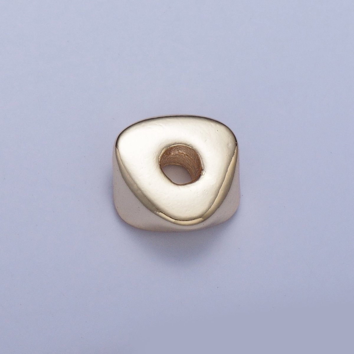 20 Pieces Pack 8.6mm Triangle Twist Geometric Spacer Beads Jewelry Component in Gold & Silver B-058 B-061