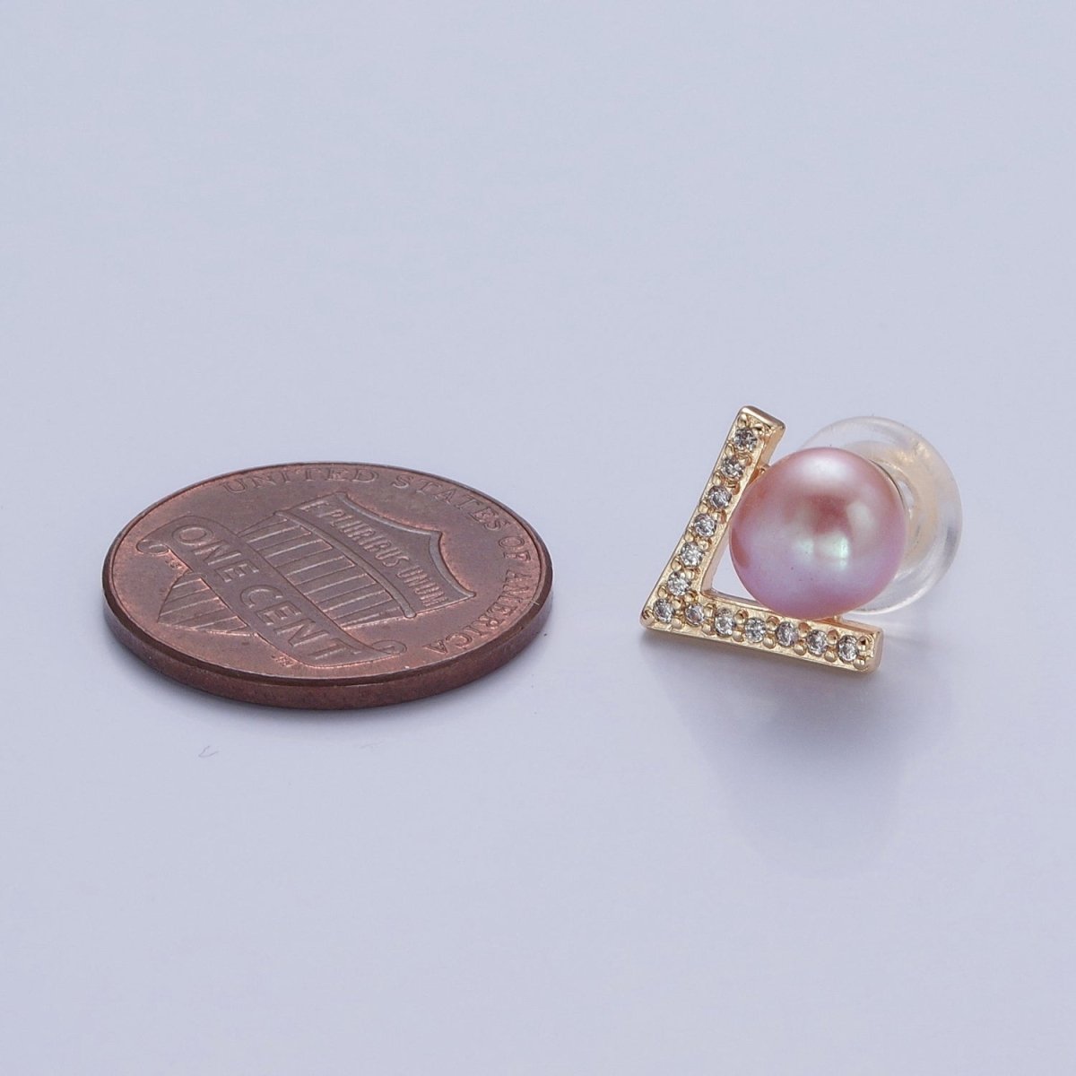 Pink Pearl Stud Earring with Gold Pave for Wedding Jewelry T-534
